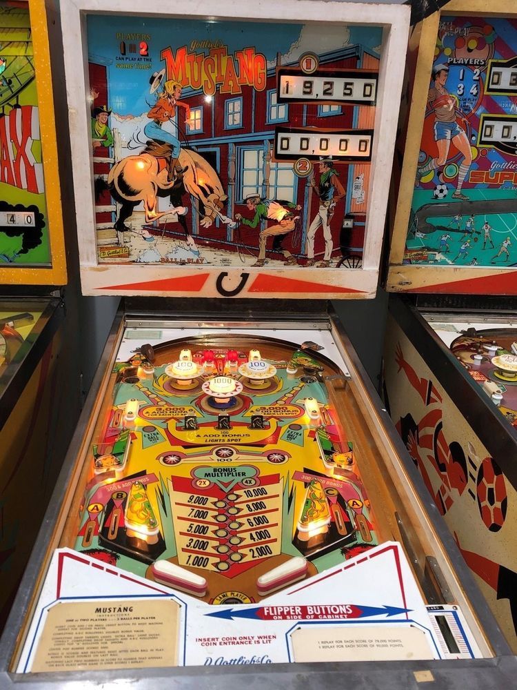 buy mustang pinball machine by gottlieb ebay