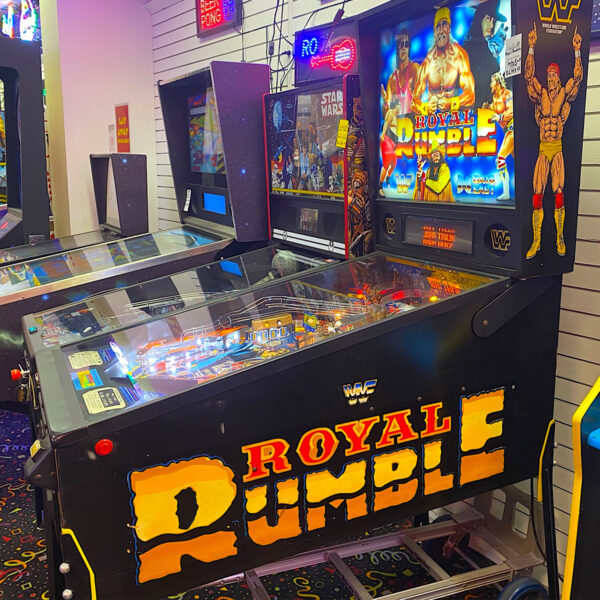 buy royal rumble wwf pinball machine elitehomegamerooms.com